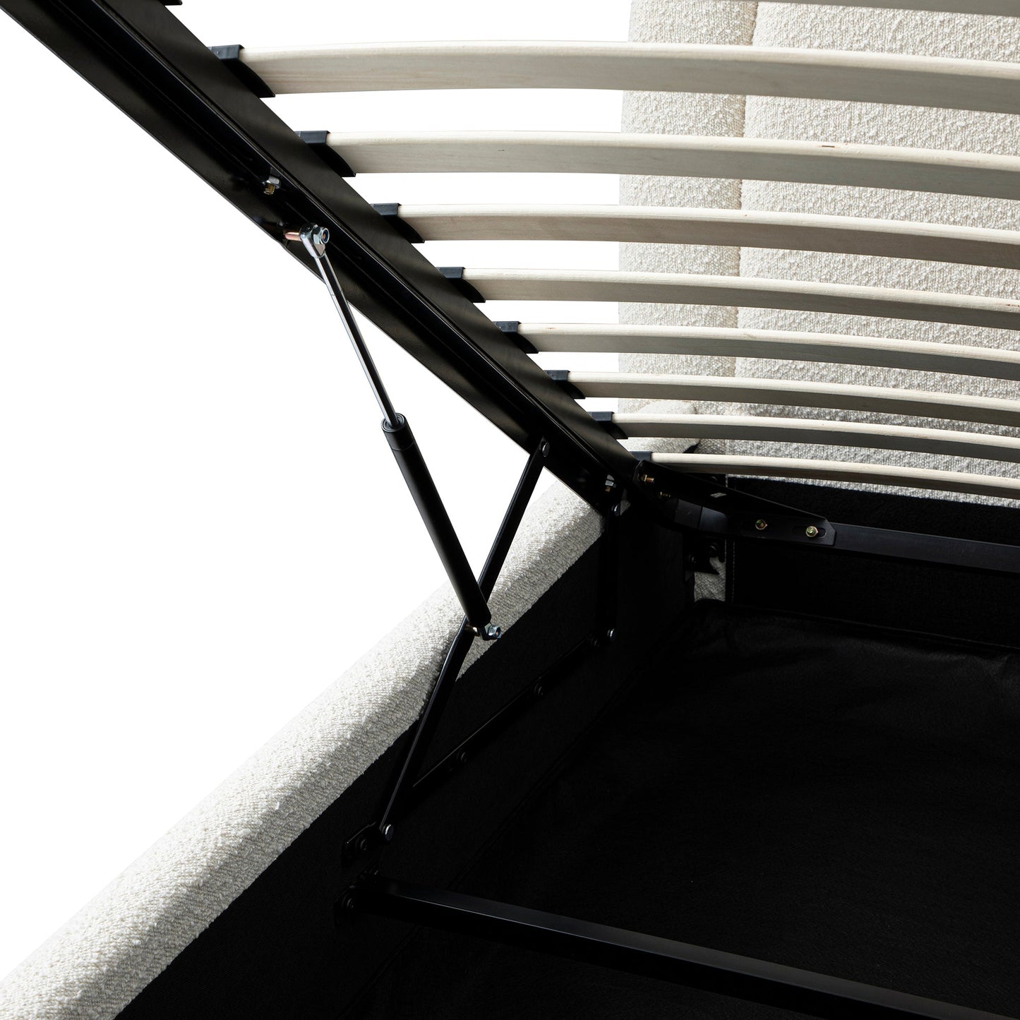 Lit coffre rembourré en bois Luella, modèle Boucle écru