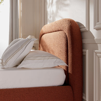 Lit de rangement rembourré en bois Luella, sommier à lattes, boucle rouille