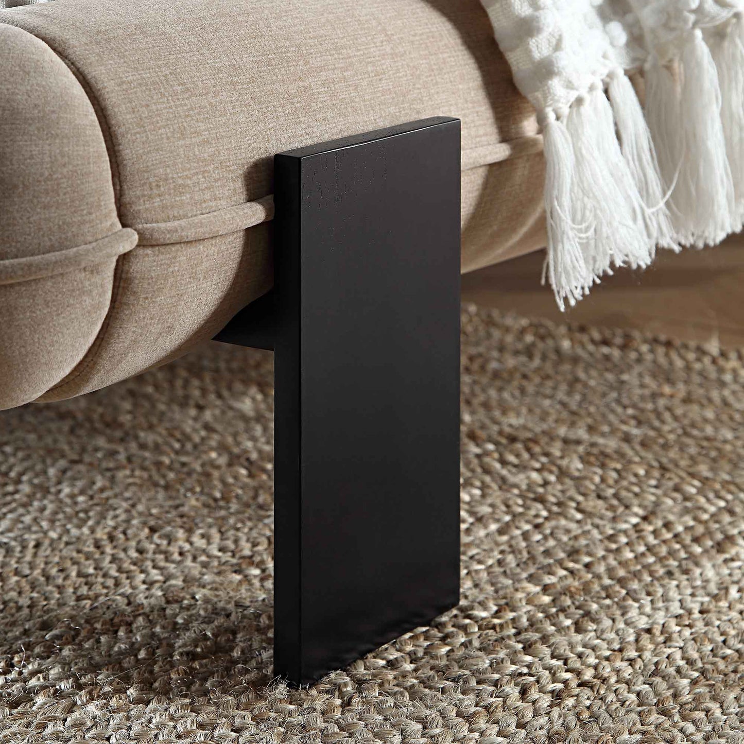 Lit rembourré avec tête de lit ovale Elystan, tissu beige chaud