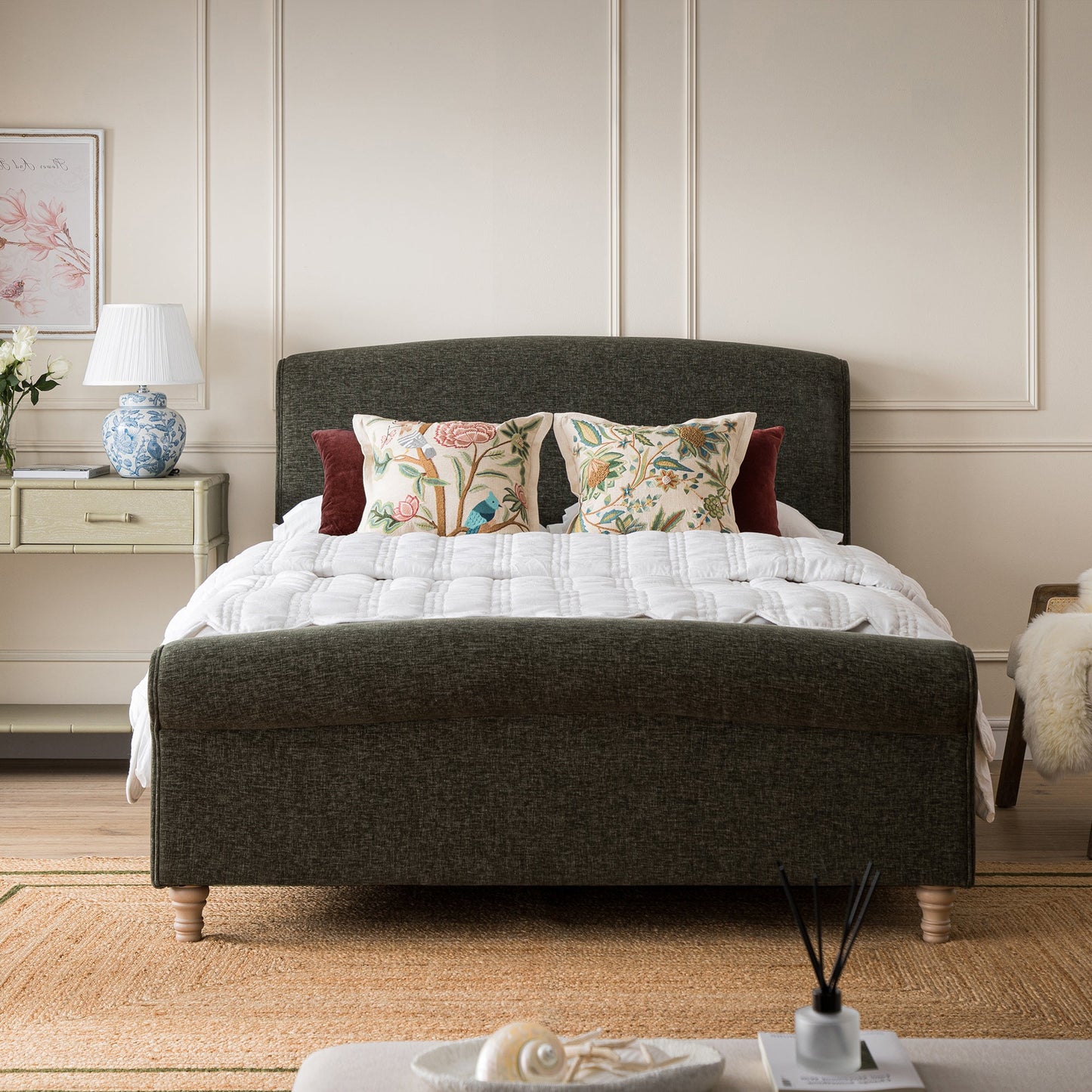 Lit traîneau avec rangement ottoman Porchester, chenille vert forêt