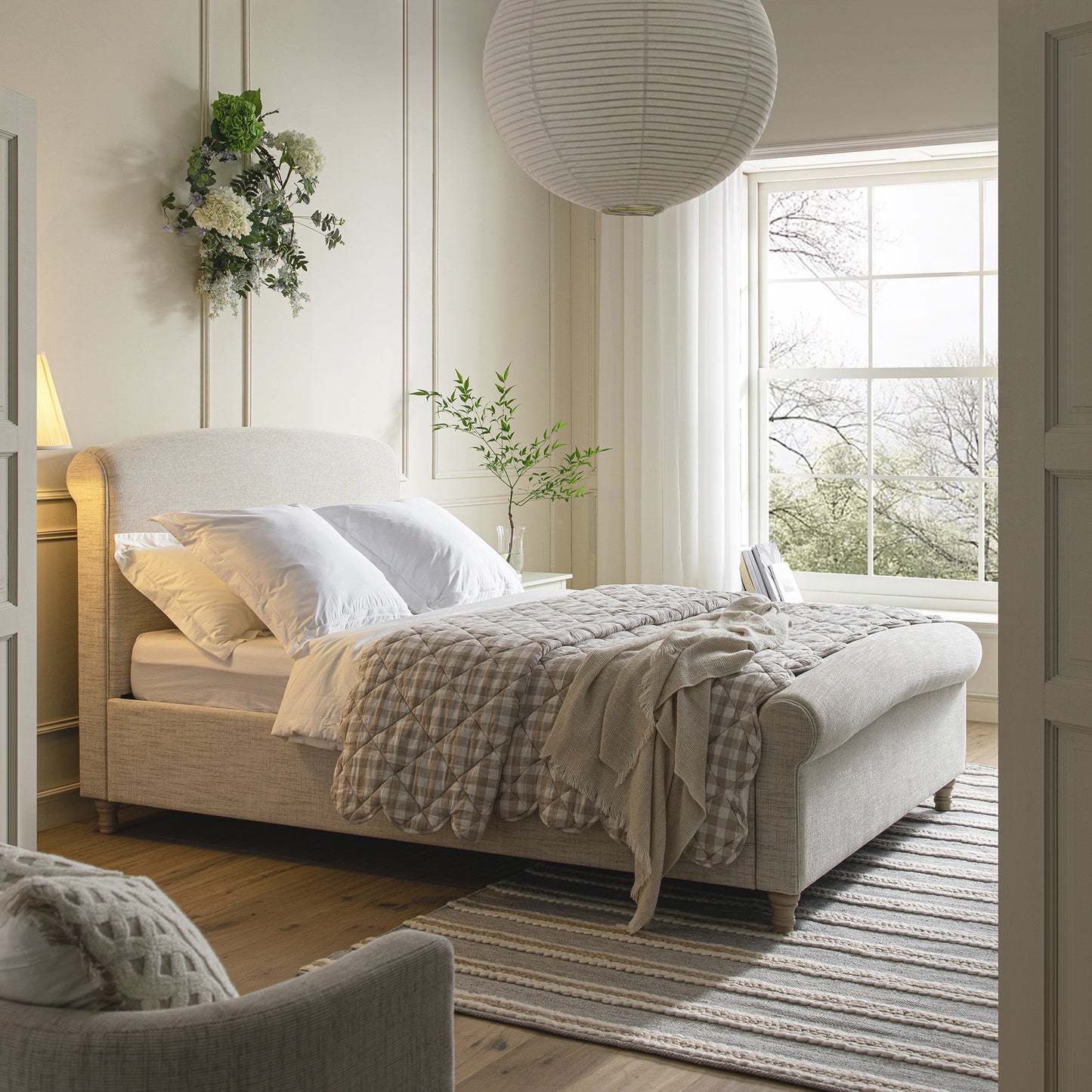 Lit-bateau de rangement ottoman Porchester, tissu texturé tissé couleur avoine