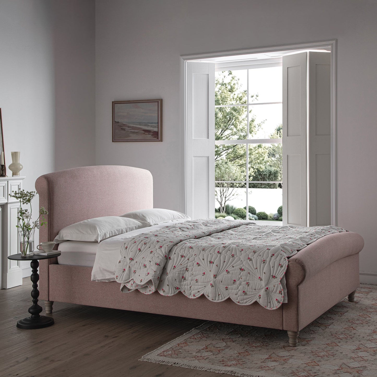 Lit traîneau avec rangement ottoman Porchester, tissu rose eau de rose