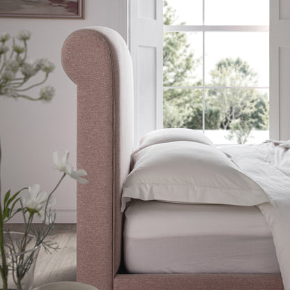 Lit traîneau avec rangement ottoman Porchester, tissu rose eau de rose