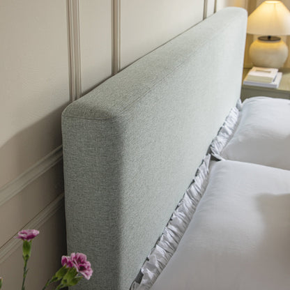 Lit ottoman de rangement à plis creux Egerton, tissu brossé bleu pâle