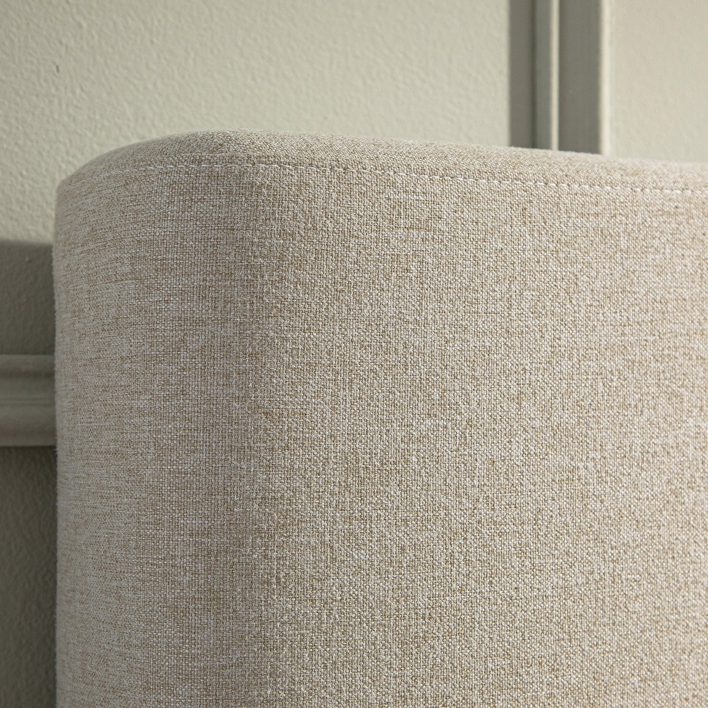 Lit ottoman de rangement à plis creux Egerton, tissu brossé avoine