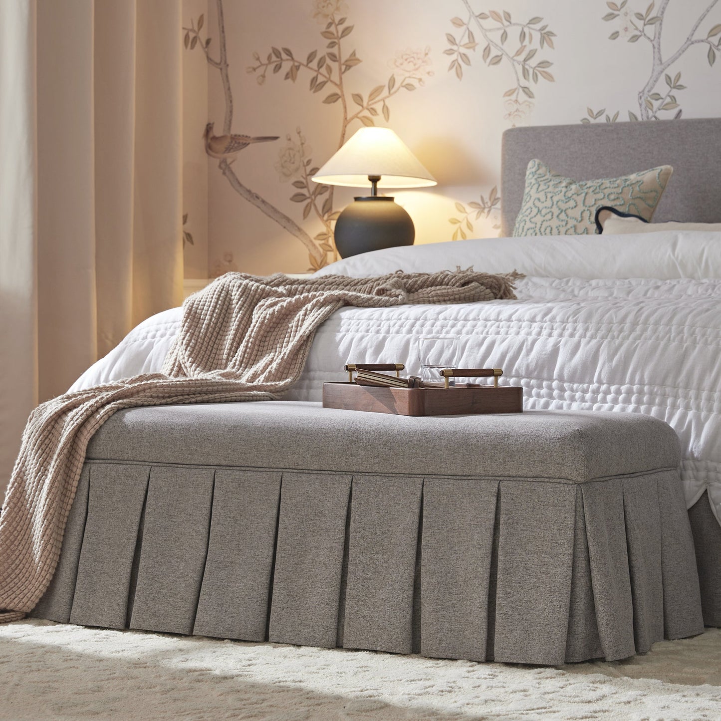 Banc de rangement à plis creux Egerton, tissu brossé pierre